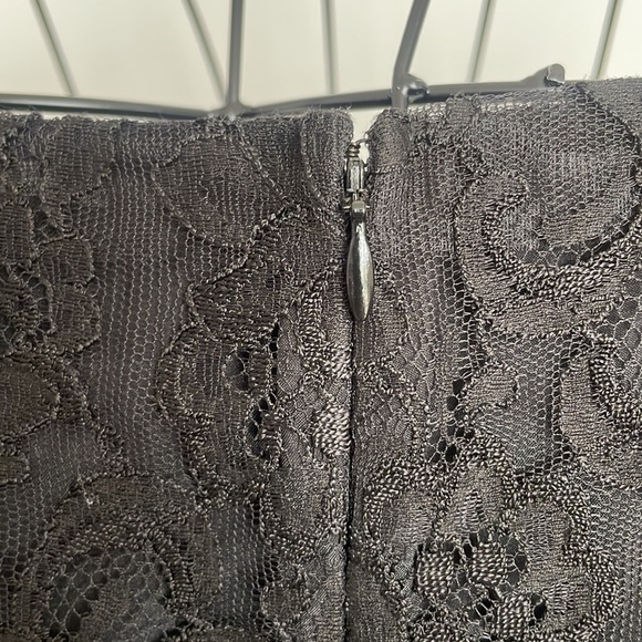 ABS ALLEN SCHWARTZ LACE DRESS - Picture 5 of 7